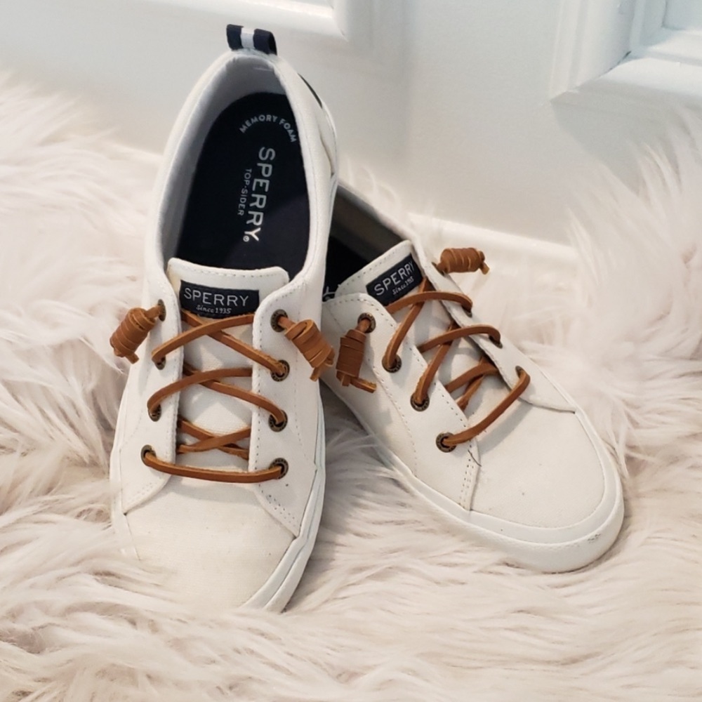 Sperry Shoe White Size 7.